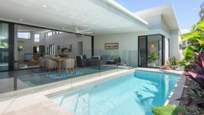 9 Beach Close Port Douglas
